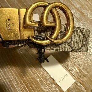 Gucci reversible Gold and Gray kids Belt